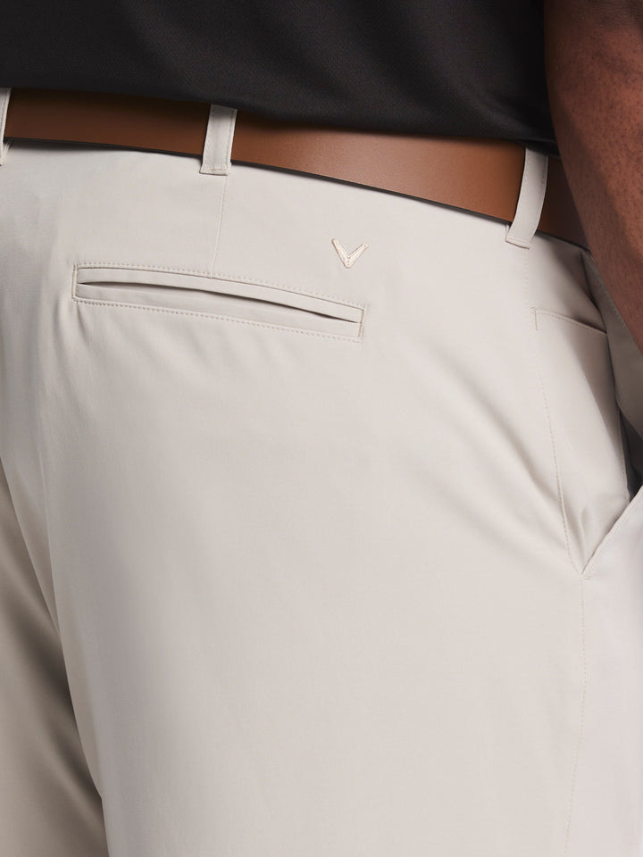 Opti-Stretch Solid Short with Active Waistband (Silver Lining) 