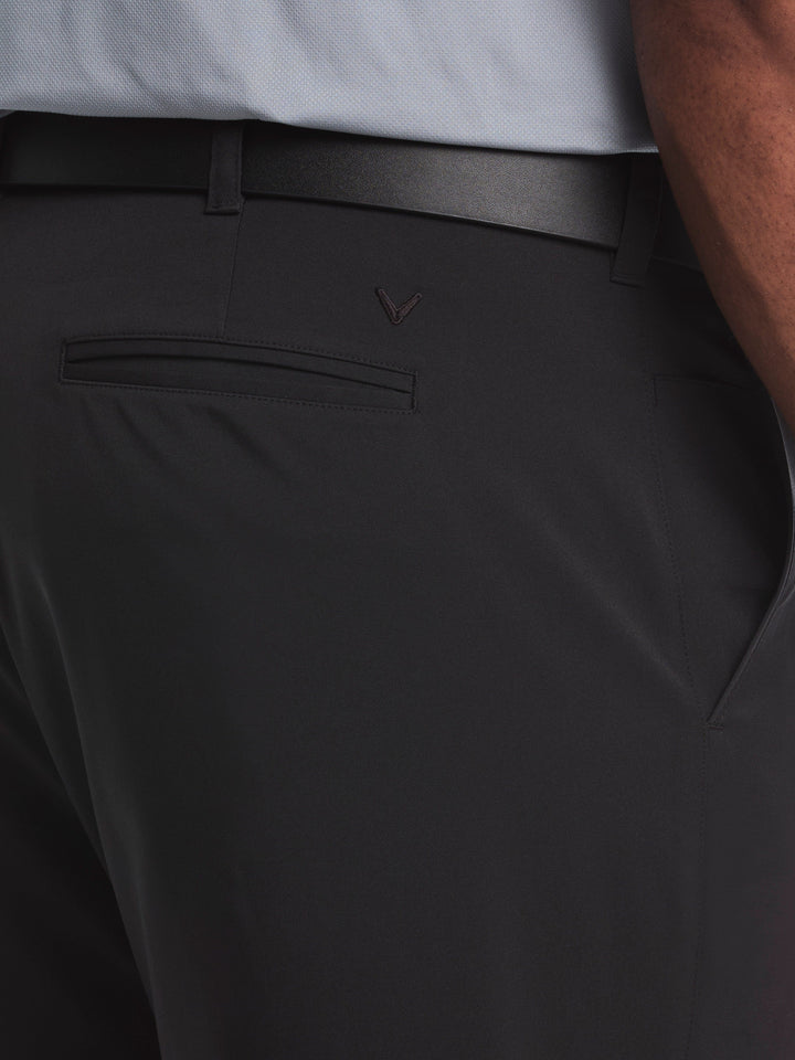 Opti-Stretch Solid Short with Active Waistband (Caviar) 